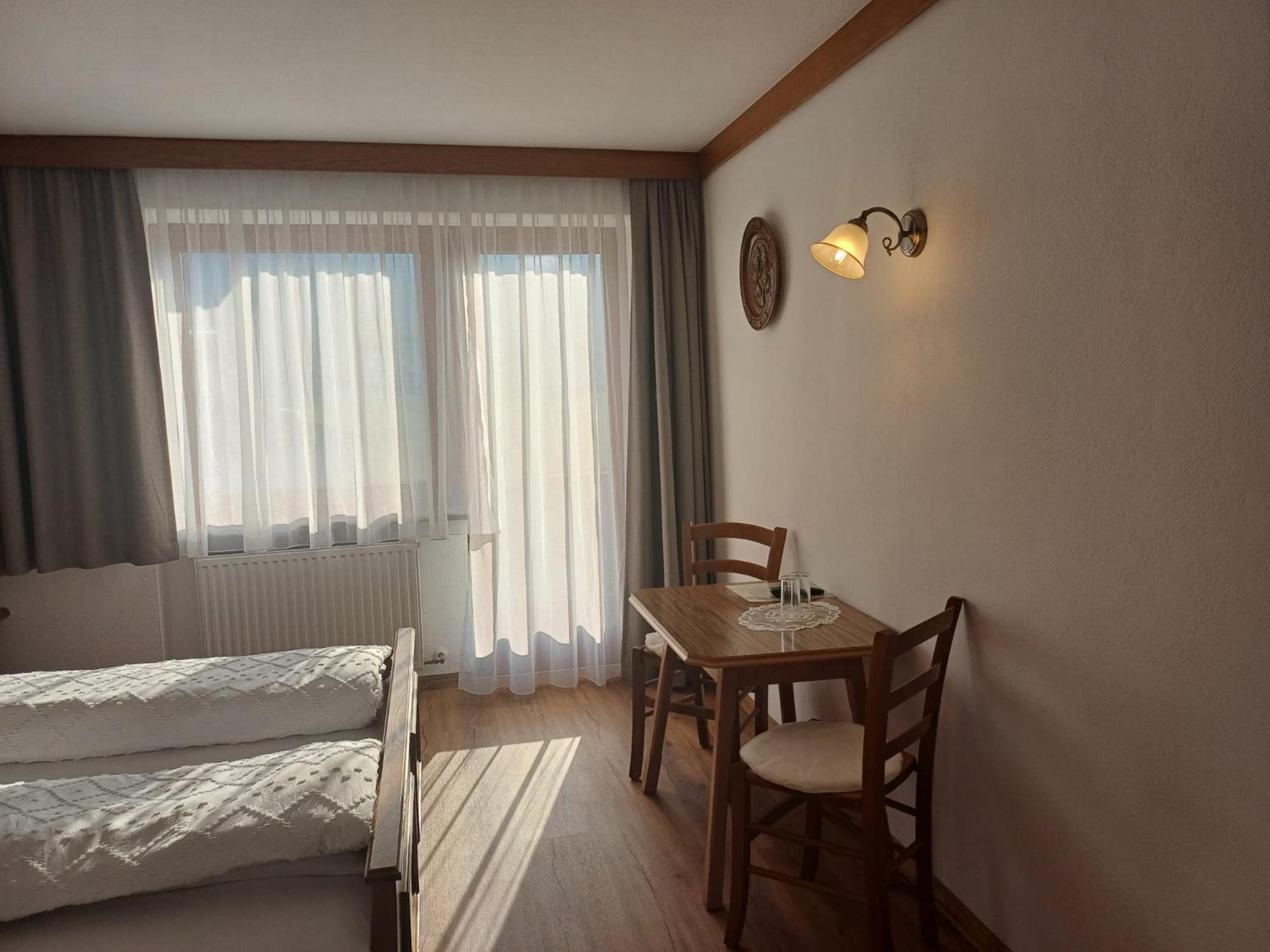 Gaestehaus Berta Zell am Ziller Exteriör bild
