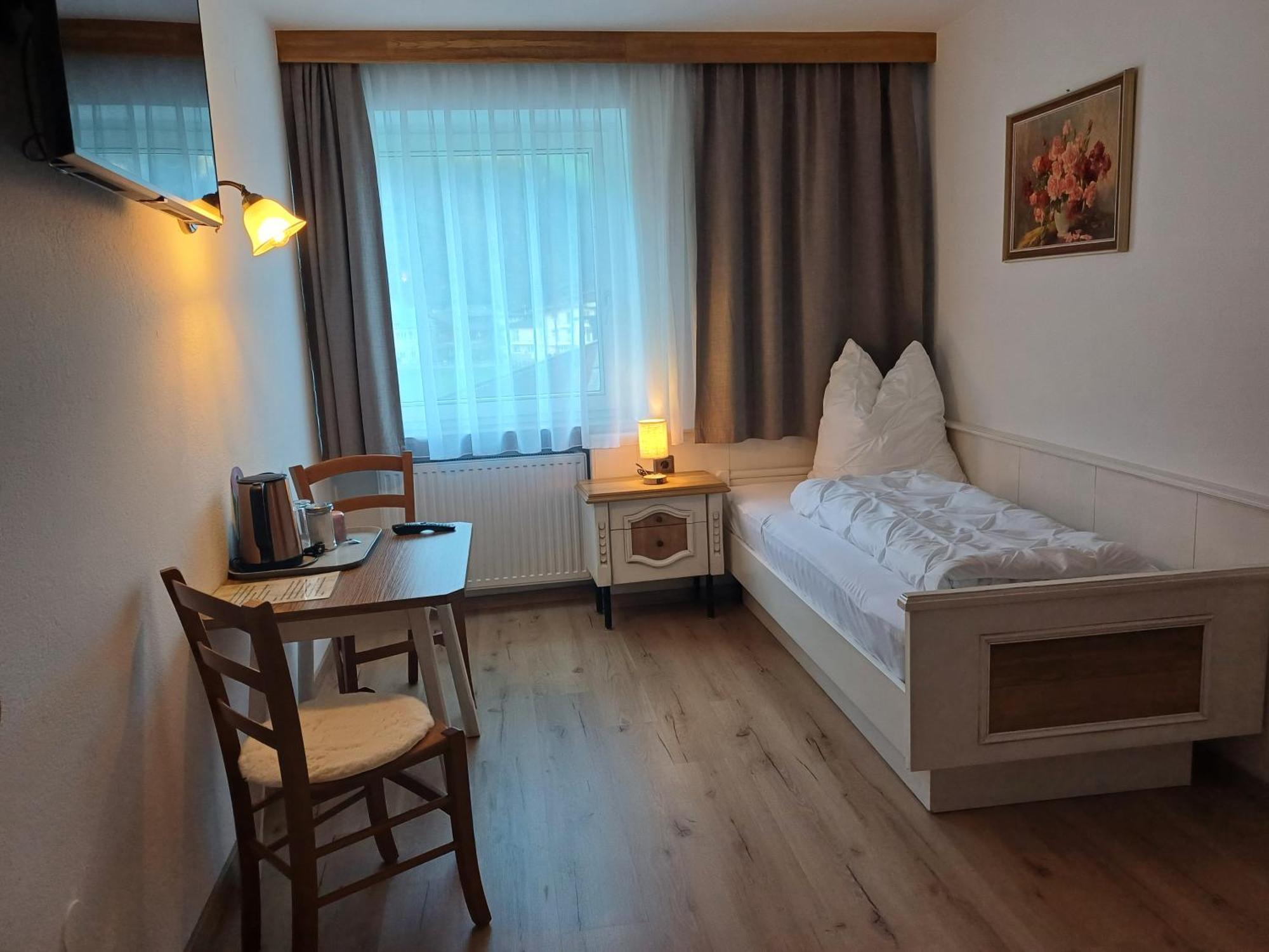 Gaestehaus Berta Zell am Ziller Exteriör bild